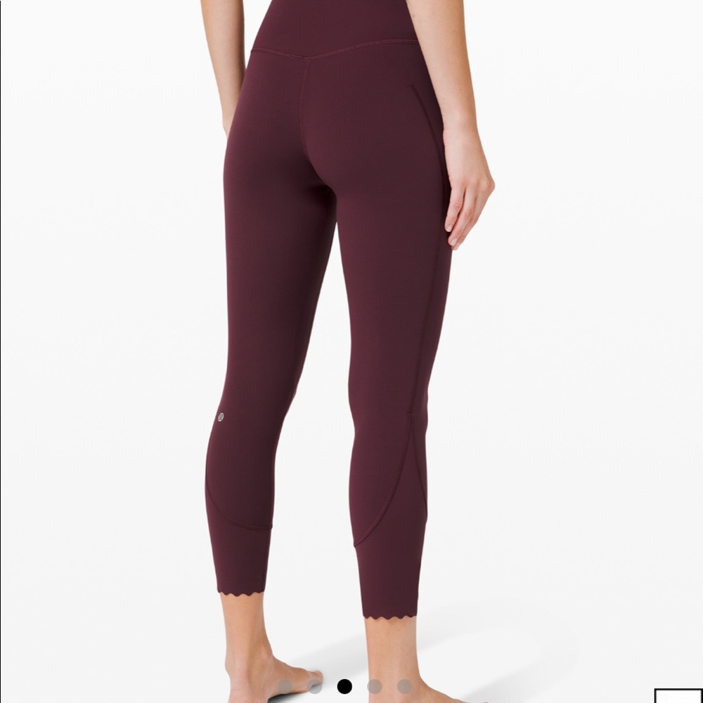Lululemon Align Scallop*